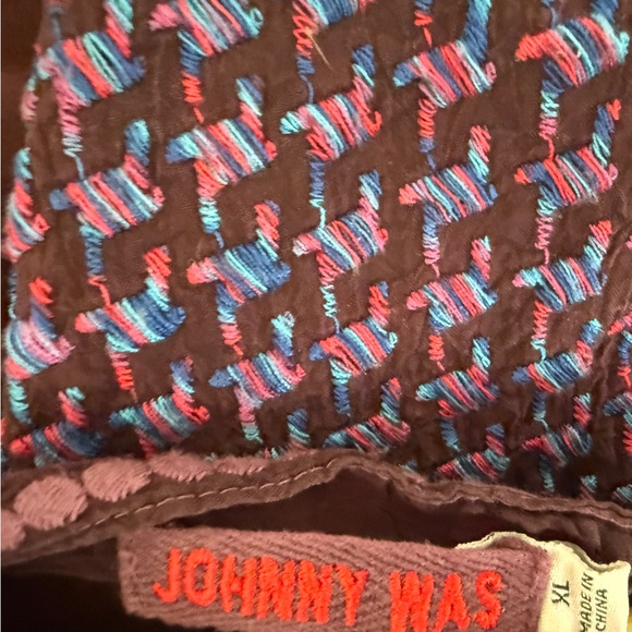 RARE JOHNNY WAS WOMEN'S FLORAL
EVENT BLOUSE - Picture 8 of 12